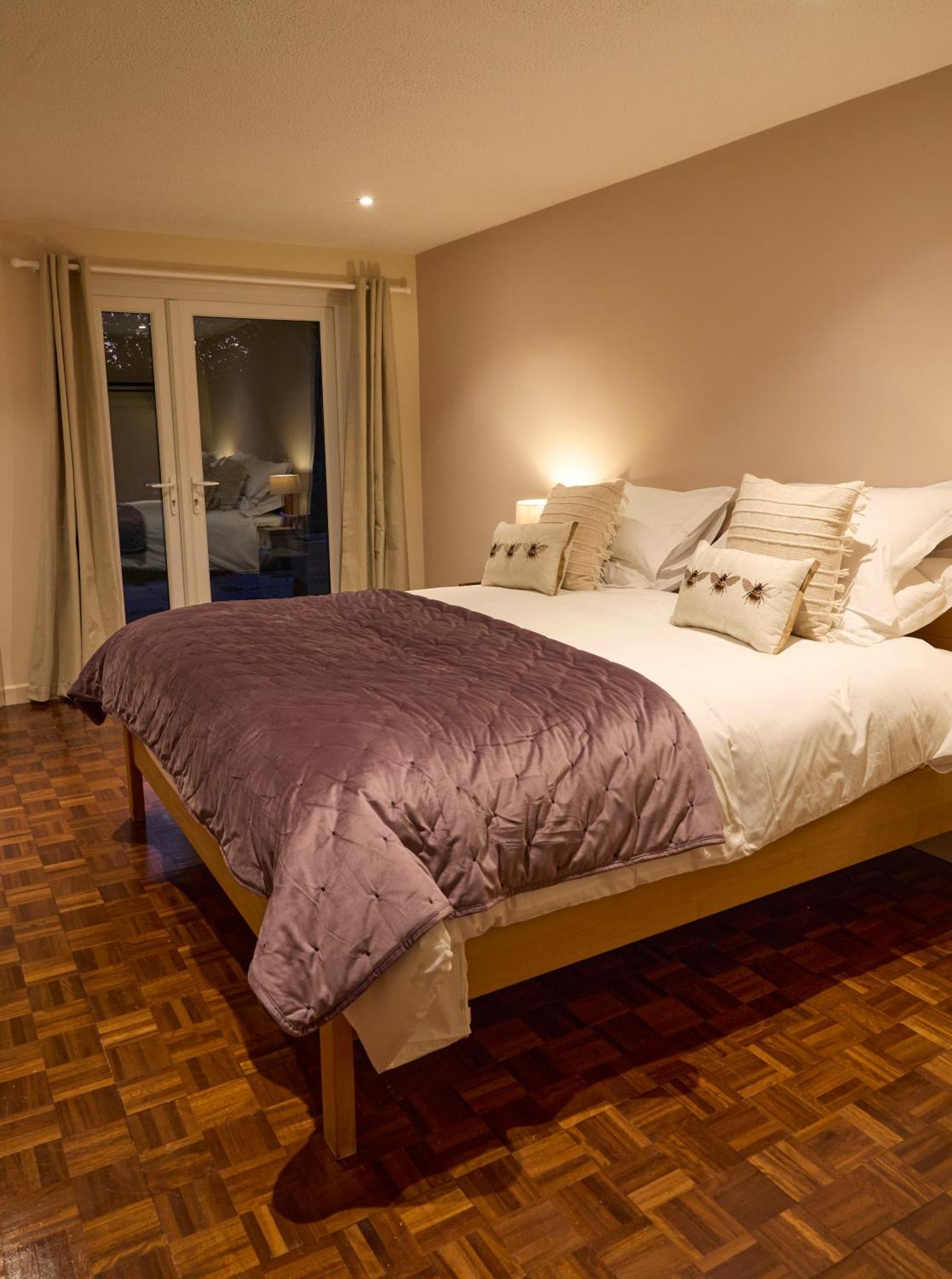 Hunters Totnes